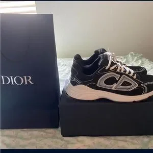 Dior b30